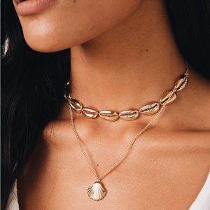 seashell layered necklace
